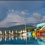 Ramada By Wyndham Akbuk Hotel 4*