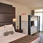 Hotel Ramada By Wyndham Akbuk