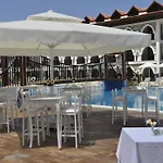 Ramada By Wyndham Akbuk Hotel
