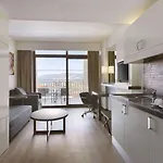Ramada By Wyndham Akbuk فندق 4*