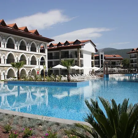 Ramada By Wyndham Akbuk Akbük